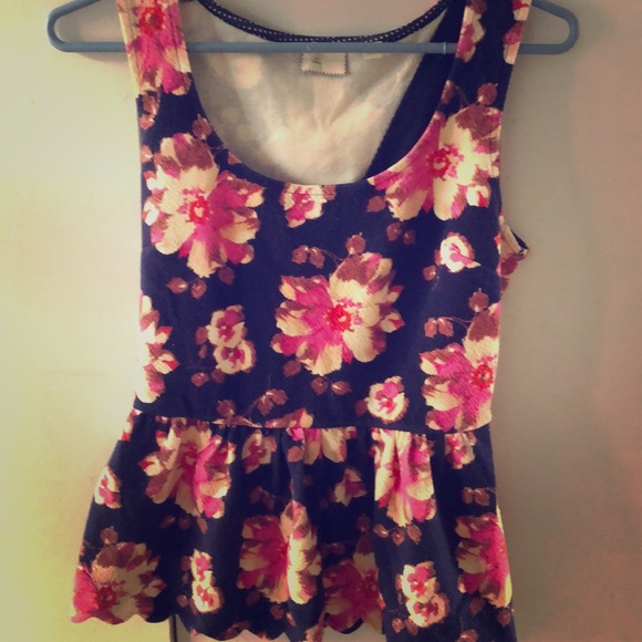 Anthropologie top - Picture 1 of 6